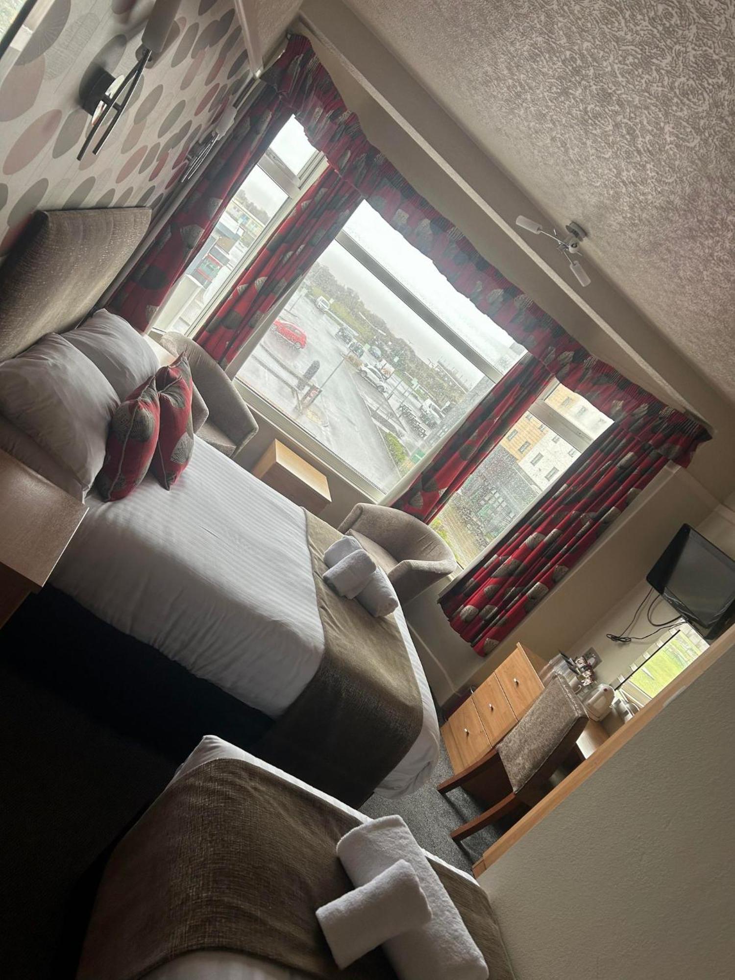 The Savoy Hotel Skegness Bagian luar foto